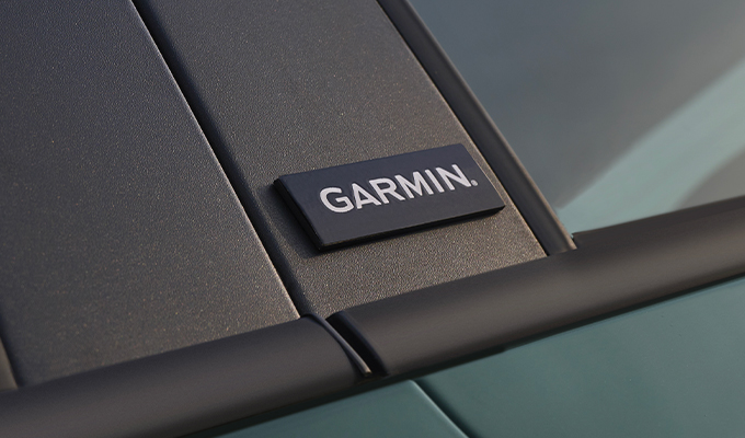 LIVE THE GARMIN WAY